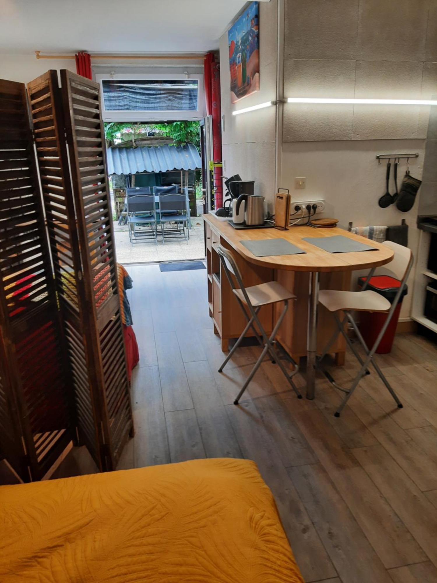 Duplex14H 1Er Etage Jardinet 1 Parking Ou Studio14B Rdc Terrasse Sans Parking 라로셸 외부 사진