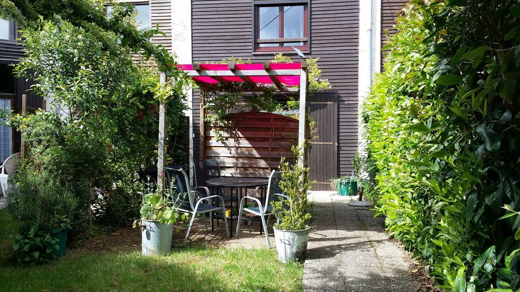 Duplex14H 1Er Etage Jardinet 1 Parking Ou Studio14B Rdc Terrasse Sans Parking 라로셸 외부 사진