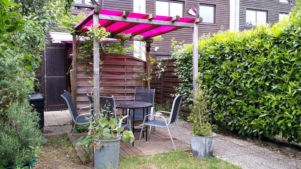 Duplex14H 1Er Etage Jardinet 1 Parking Ou Studio14B Rdc Terrasse Sans Parking 라로셸 외부 사진