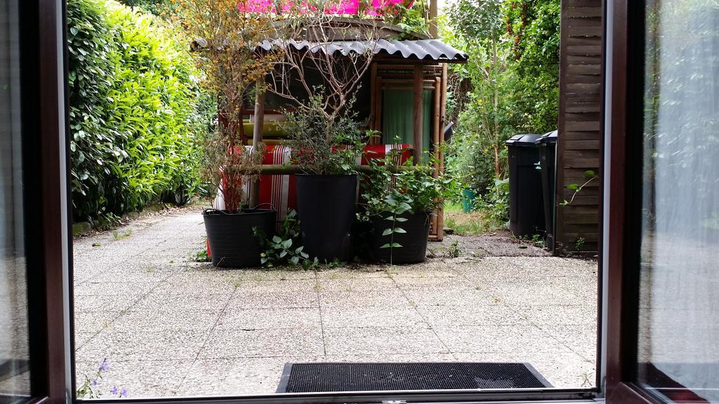 Duplex14H 1Er Etage Jardinet 1 Parking Ou Studio14B Rdc Terrasse Sans Parking 라로셸 외부 사진