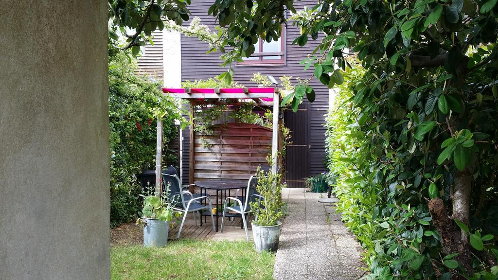 Duplex14H 1Er Etage Jardinet 1 Parking Ou Studio14B Rdc Terrasse Sans Parking 라로셸 외부 사진